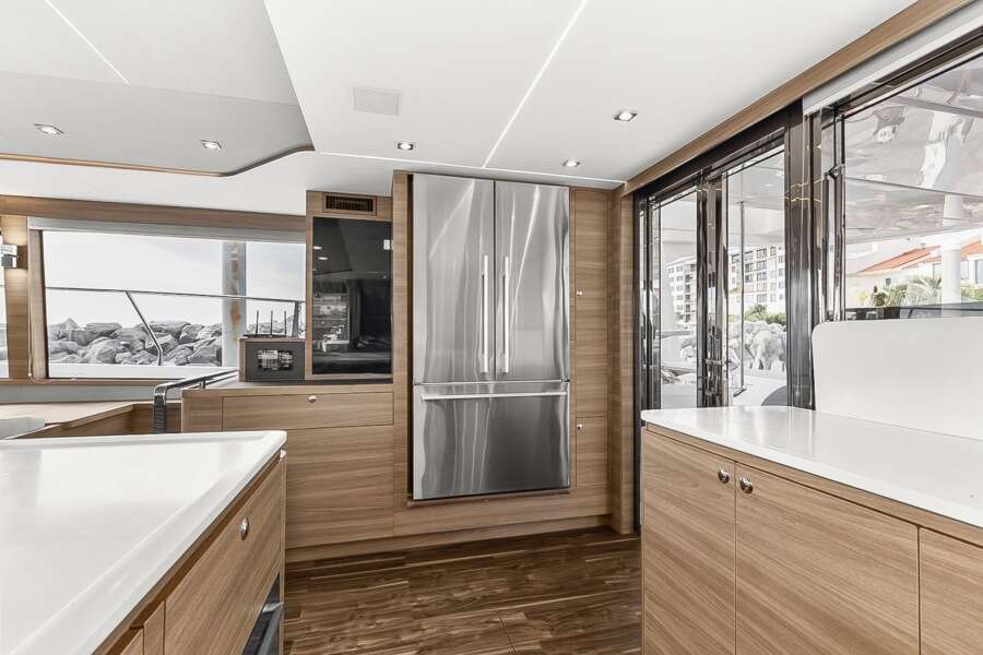 54ft Aquila Yacht For Sale