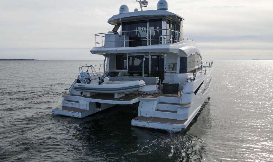 54ft Aquila Yacht For Sale