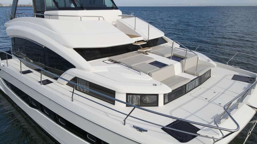 54ft Aquila Yacht For Sale