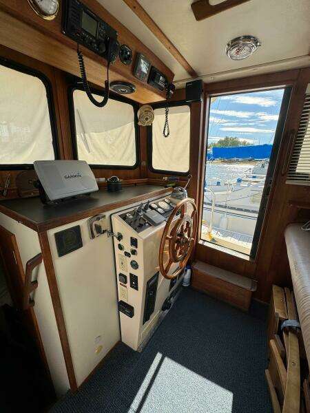 MISS VERMONT 32ft Nordic Tugs Yacht For Sale