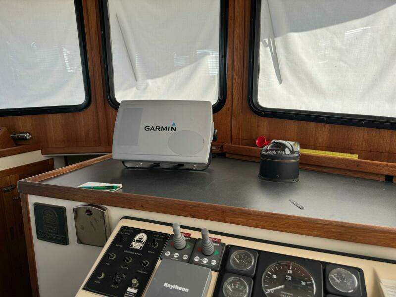 MISS VERMONT 32ft Nordic Tugs Yacht For Sale