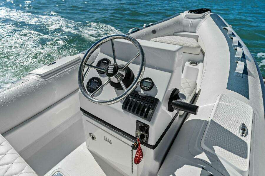 2005 Lazzara Yachts 80 'Summerwind' - Tender