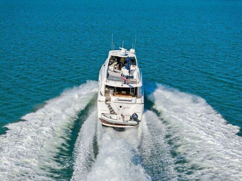 2005 Lazzara Yachts 80 'Summerwind' - Profile