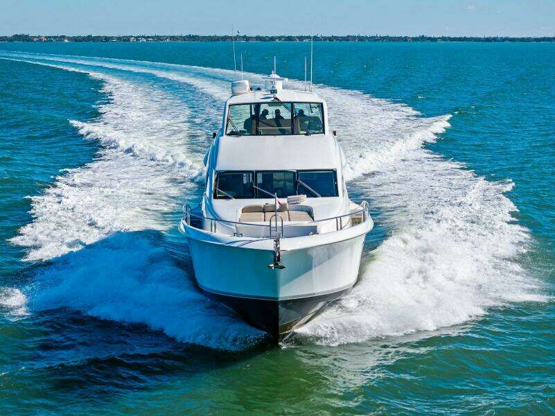 2005 Lazzara Yachts 80 'Summerwind' - Profile