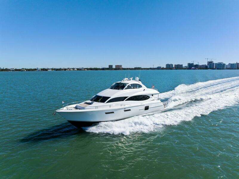 2005 Lazzara Yachts 80 'Summerwind' - Profile