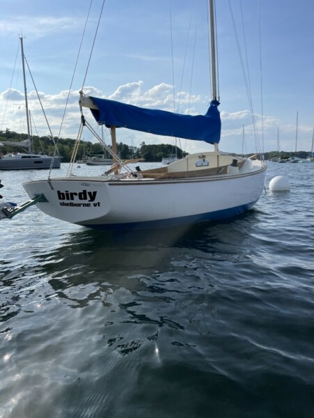 18' 1968 Cape Cod 