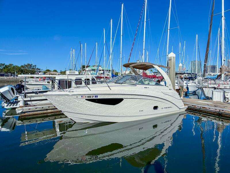 27ft Regal Yacht For Sale