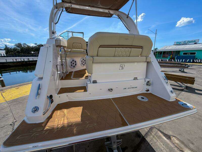 27ft Regal Yacht For Sale