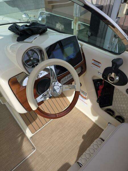 28ft Chris Craft Yacht For Sale