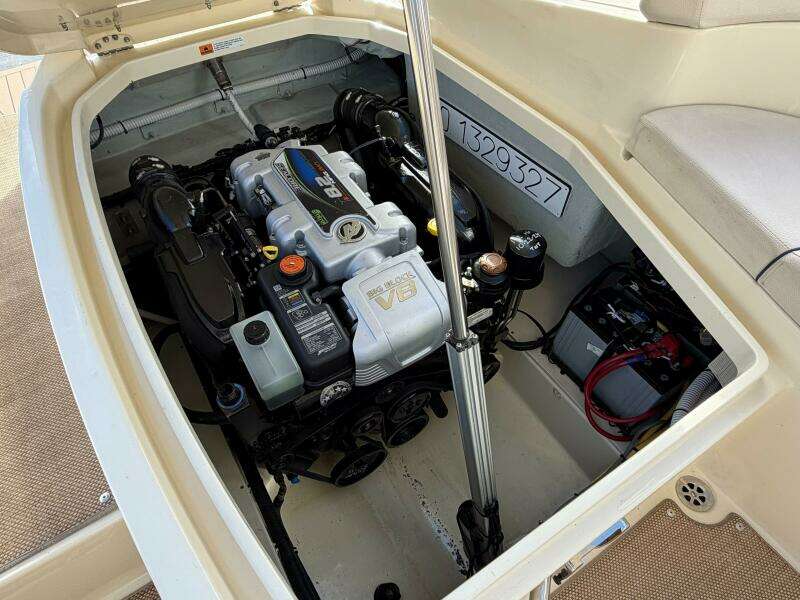 28ft Chris Craft Yacht For Sale