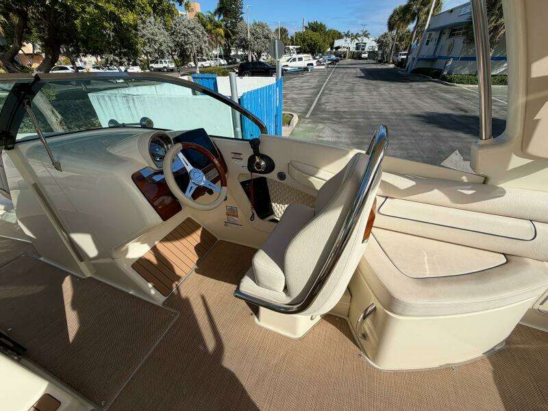 28ft Chris Craft Yacht For Sale