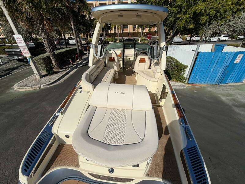 28ft Chris Craft Yacht For Sale