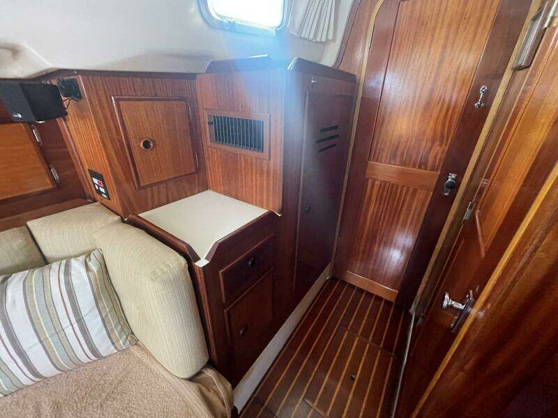 Inamorata 36ft Pearson Yacht For Sale