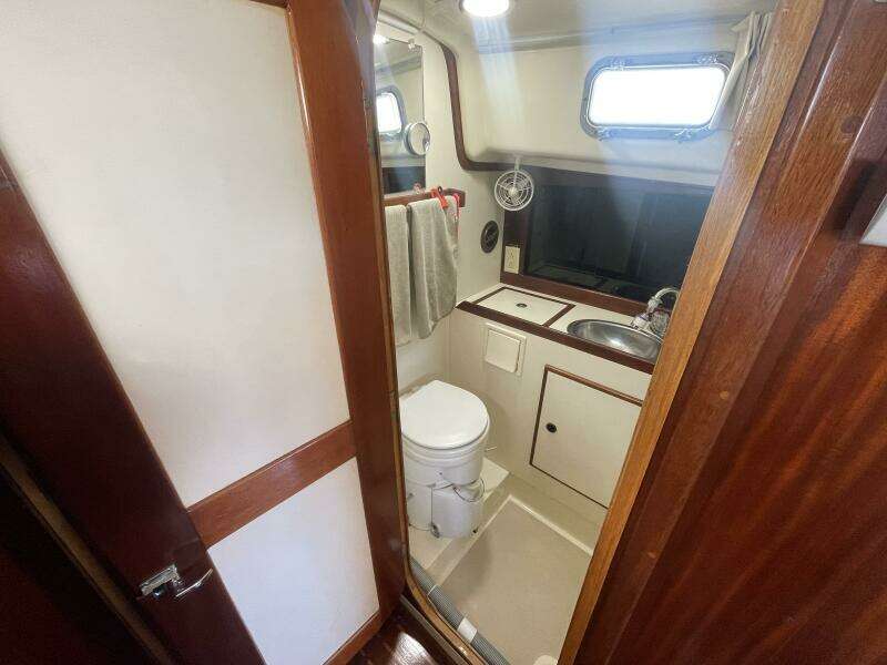 Inamorata 36ft Pearson Yacht For Sale