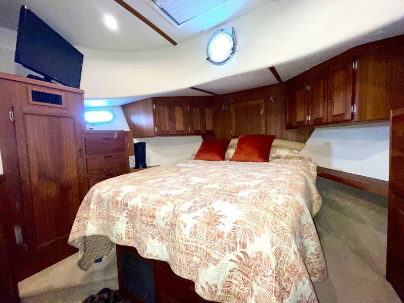 2008 Nordic Tugs 42 Fly Bridge