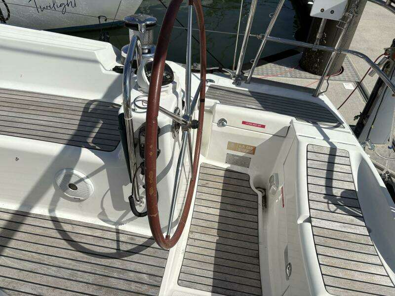 Coopers 52ft Jeanneau Yacht For Sale