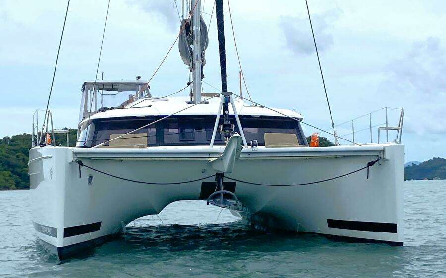 Absinthe 49ft Fountaine Pajot Yacht For Sale