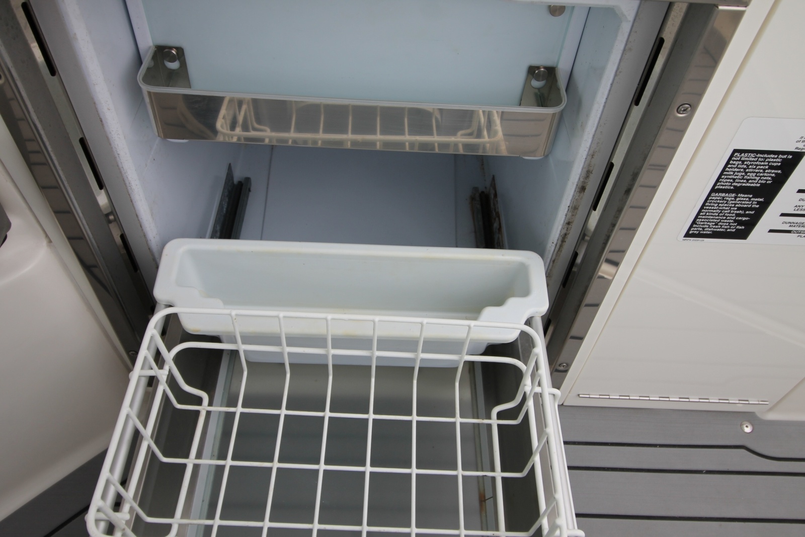 32' 2020 Sea Ray Sundancer 320