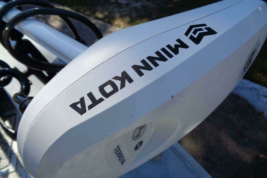 25ft Hewes Yacht For Sale