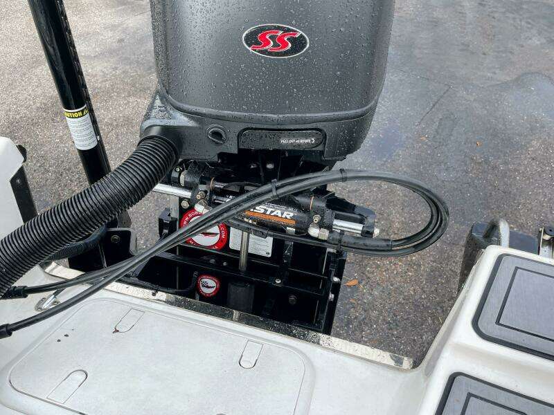 22ft Sea Born Yacht For Sale