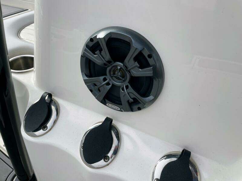 22ft Sea Born Yacht For Sale