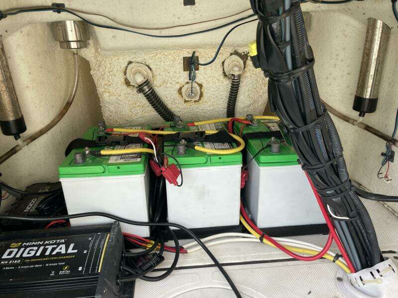 22ft Sea Born Yacht For Sale