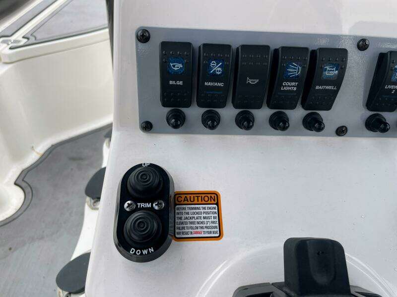 22ft Sea Born Yacht For Sale