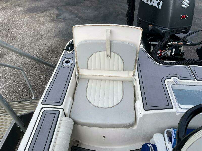 22ft Sea Born Yacht For Sale