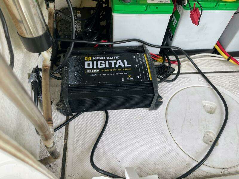 22ft Sea Born Yacht For Sale