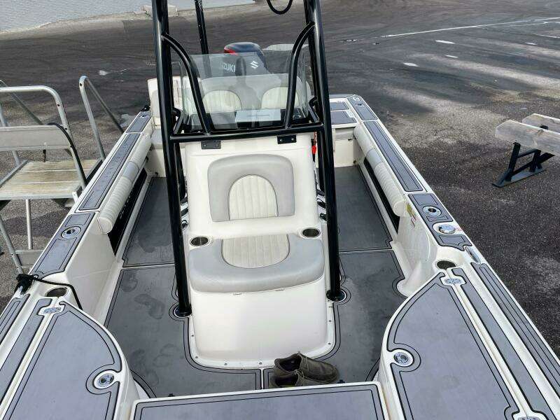 22ft Sea Born Yacht For Sale