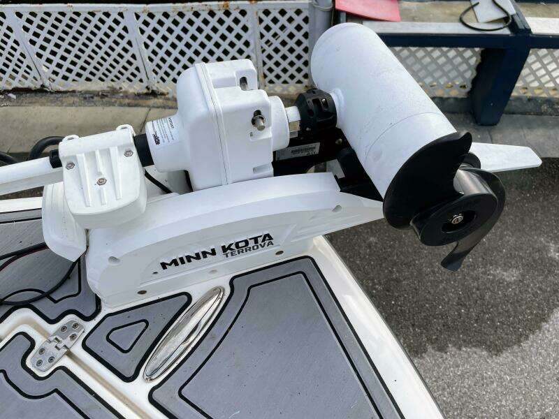 22ft Sea Born Yacht For Sale