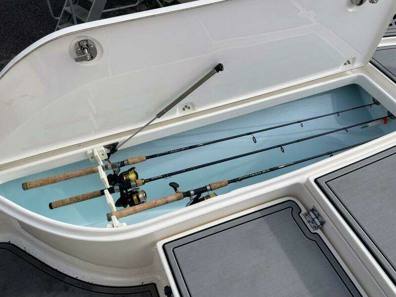 22ft Sea Born Yacht For Sale