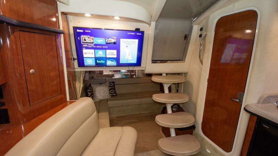 Nauti Yachty 38ft Sea Ray Yacht For Sale