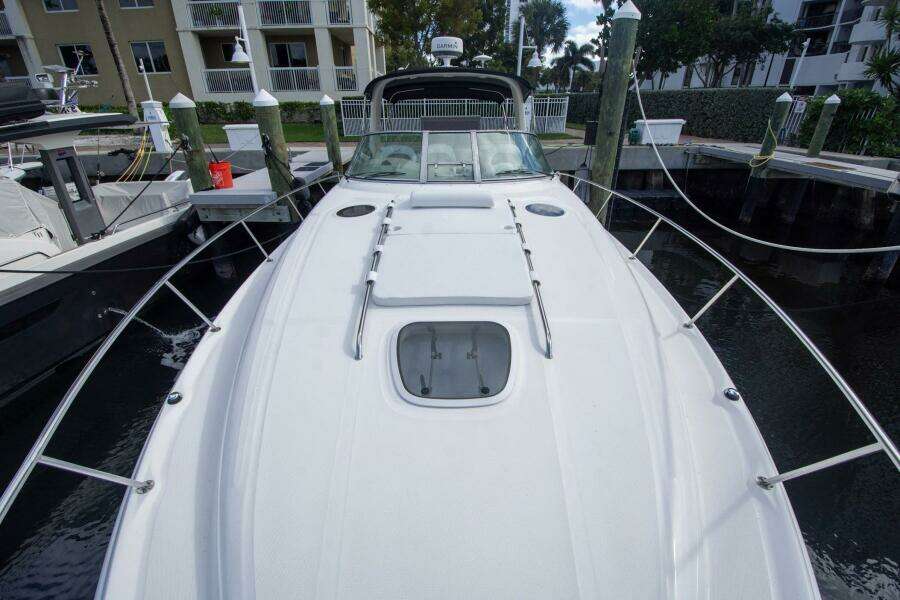 Nauti Yachty 38ft Sea Ray Yacht For Sale