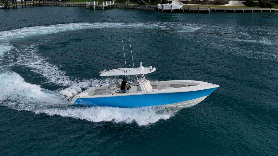 FISHY BUSINESS 39ft SeaVee Yacht For Sale