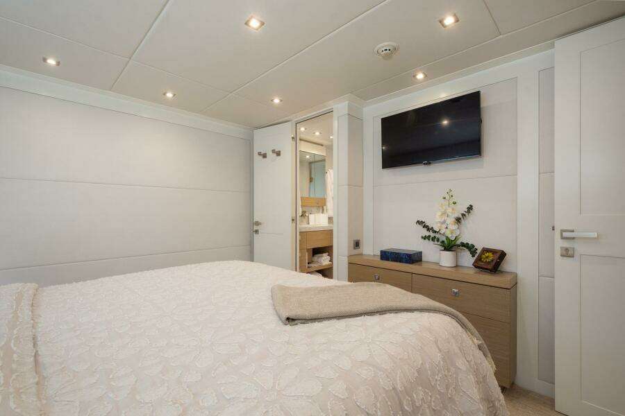 SEASEID 95ft Hargrave Yacht For Sale