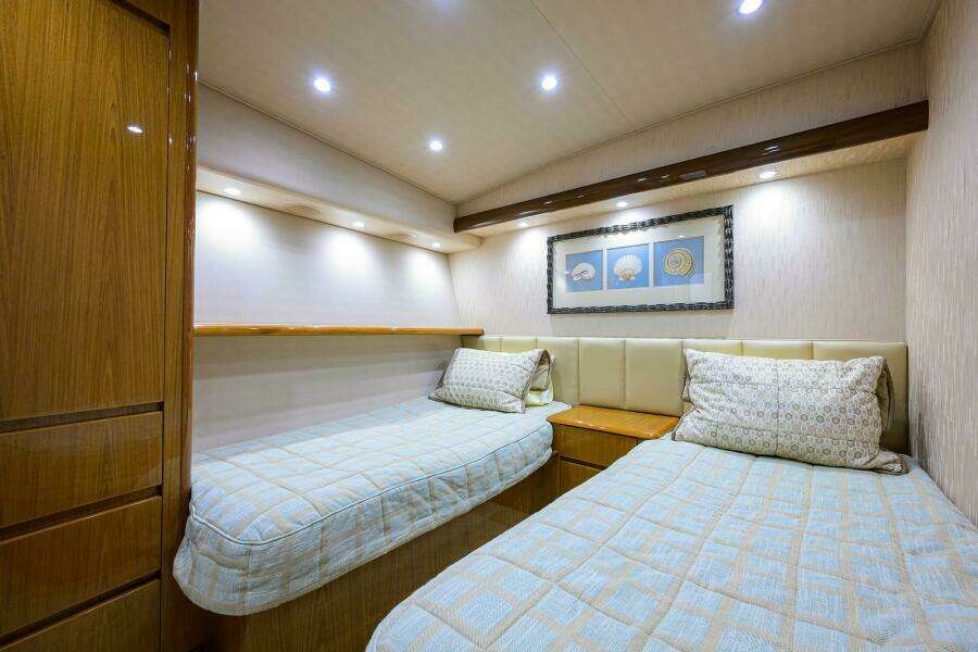 Starboard Guest Stateroom