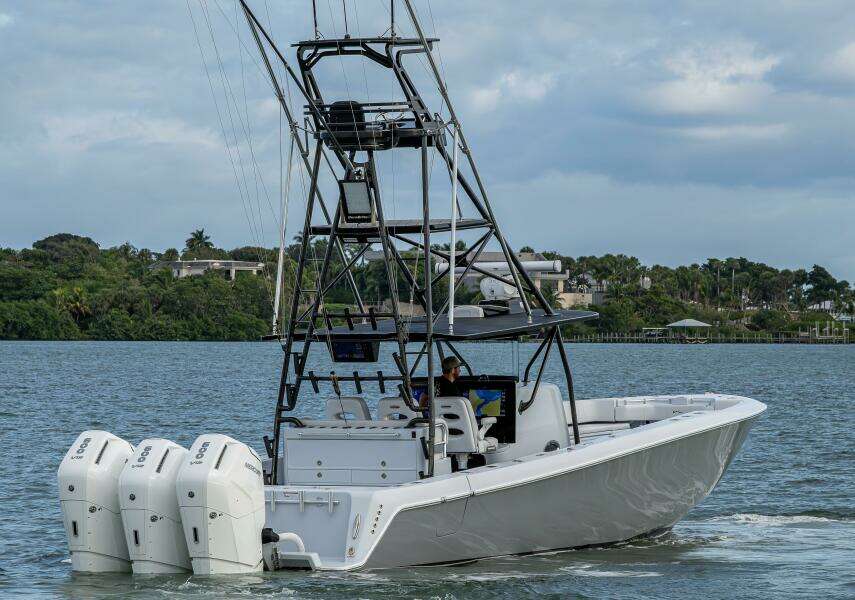 44ft Contender Yacht For Sale