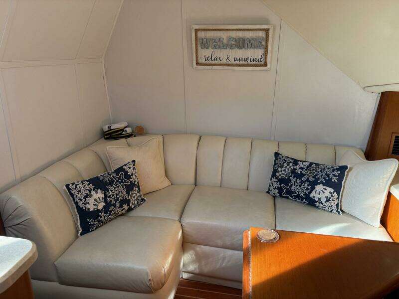 Andiamo 40ft Ocean Yacht For Sale