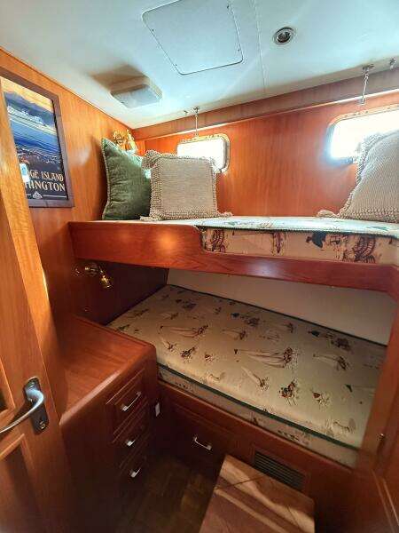 ISLAND GIRL 48ft Ocean Alexander Yacht For Sale