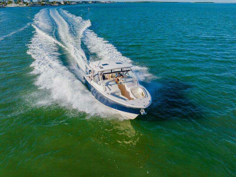 33ft Grady White Yacht For Sale