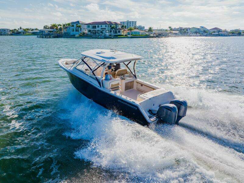 33ft Grady White Yacht For Sale