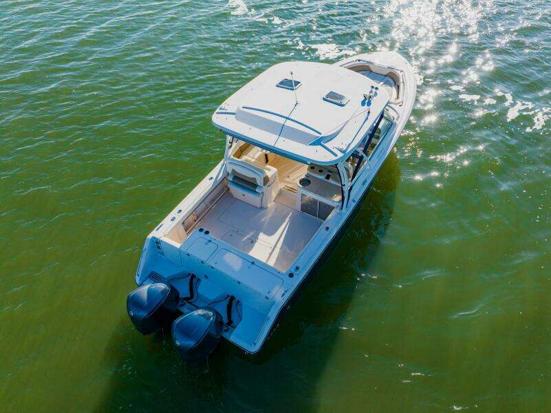 33ft Grady White Yacht For Sale