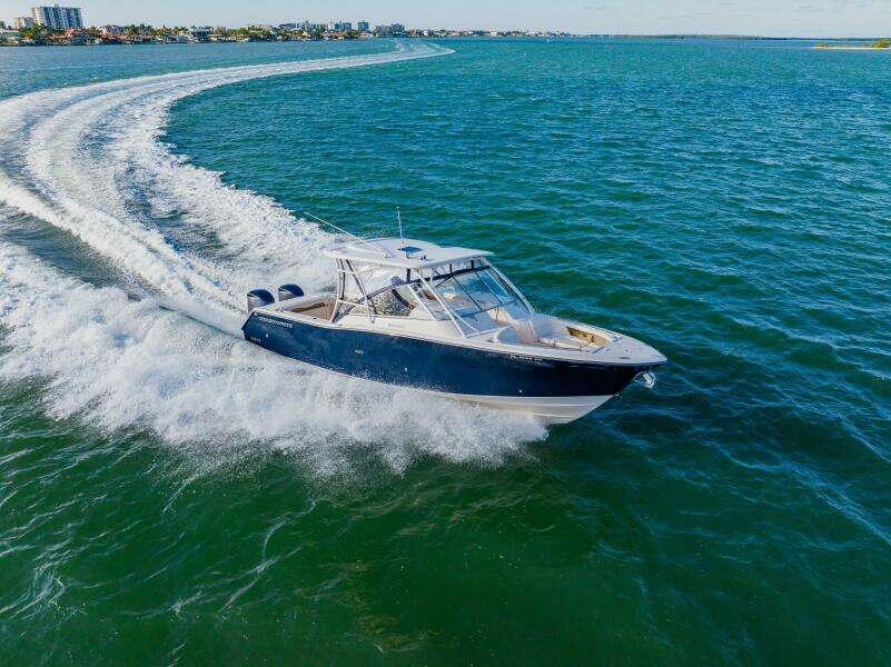 33ft Grady White Yacht For Sale