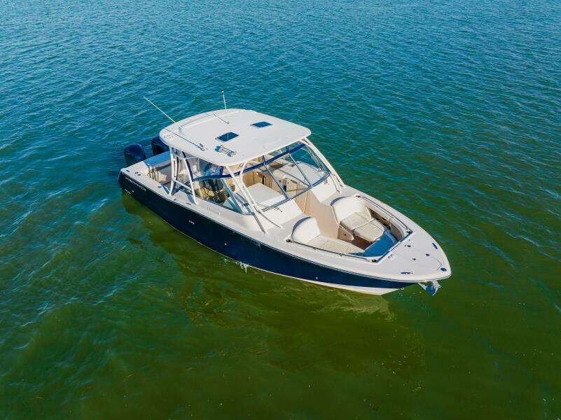 33ft Grady White Yacht For Sale