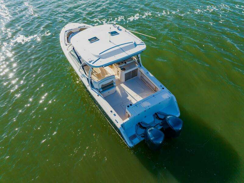 33ft Grady White Yacht For Sale