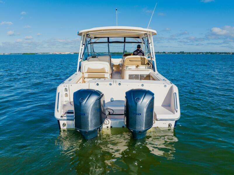 33ft Grady White Yacht For Sale