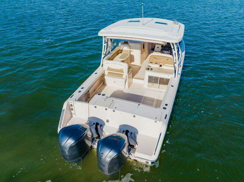 33ft Grady White Yacht For Sale