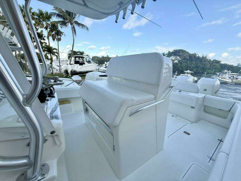 Helm Station Seating