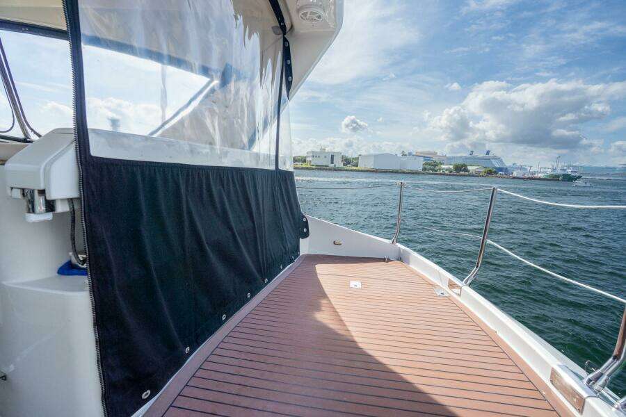 MAGIC MOMENTS 59ft Marquis Yacht For Sale